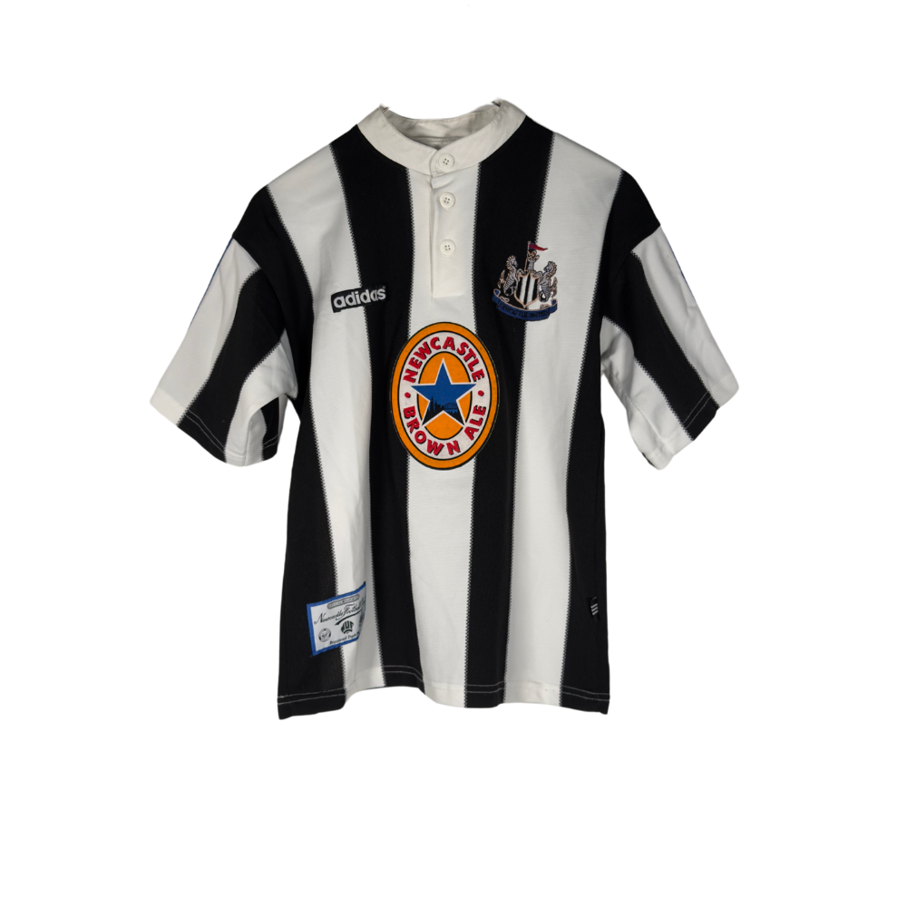 Newcastle 96-97 Home Shirt (S 9-10)